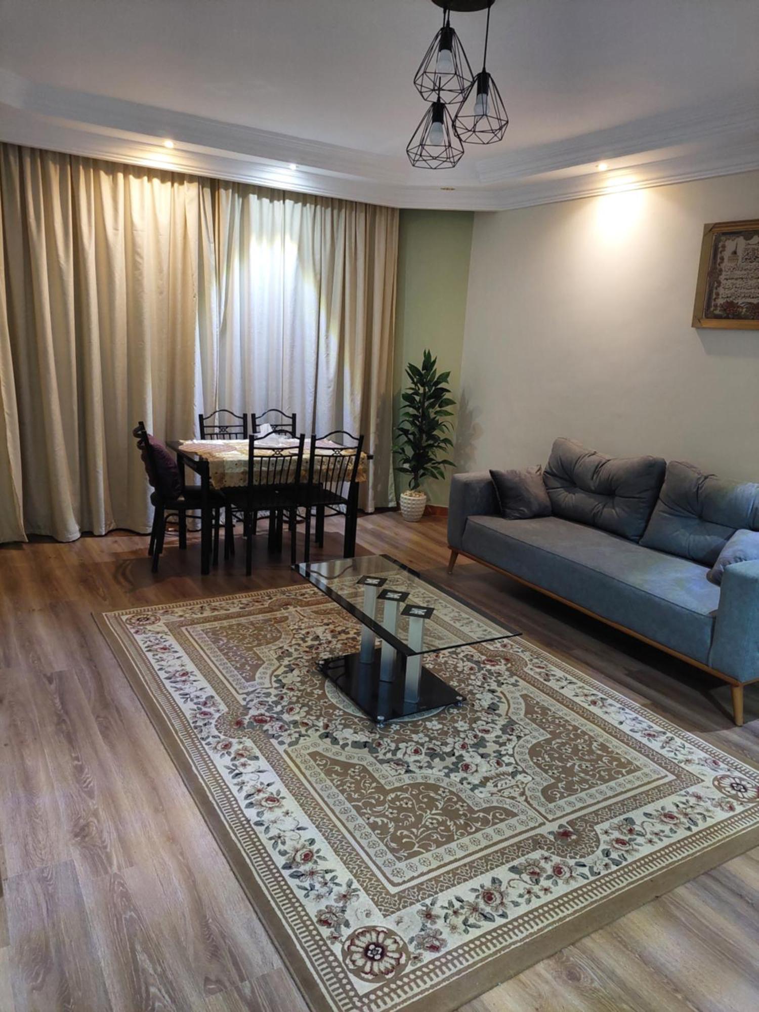 Cozy Cornish Maadi Apartment *
